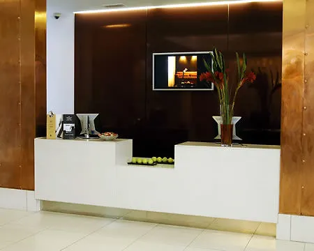 Nh Kensington Hotel 4*
