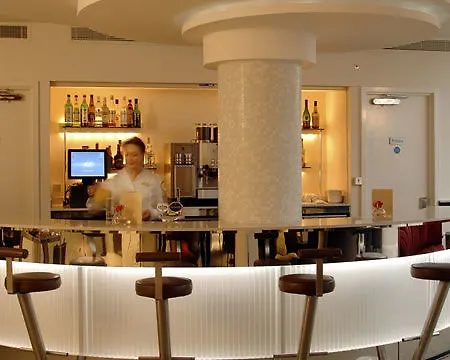Nh Kensington Hotel London