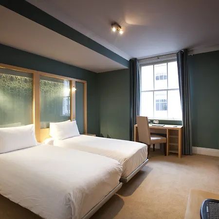 Hard Rock Hotel 4*