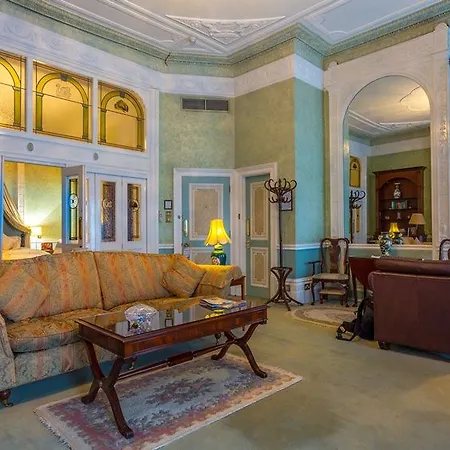 Hotel Elizabeth 4*