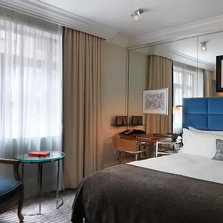 The Athenaeum & Residences Otel 5*
