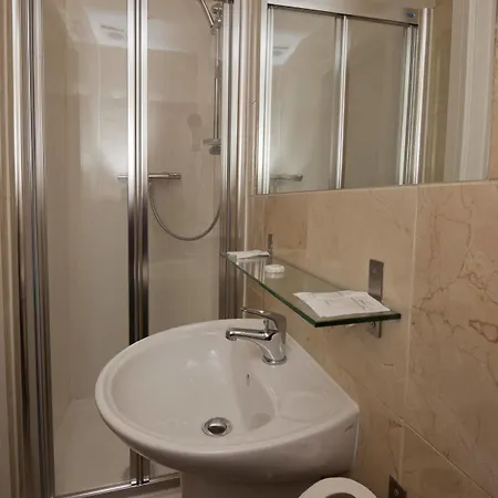 146 Aparthotel Londra