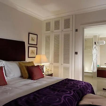 Apartahotel Cheval Gloucester Park At Kensington 5*