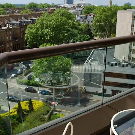 Cheval Gloucester Park At Kensington 5*