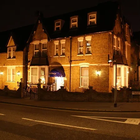 Kirkdale 3* クロイドン