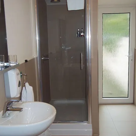 Clapham Guest house