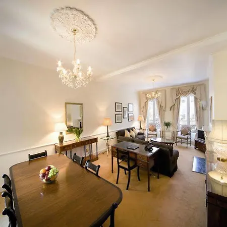 44 Curzon Street By Mansley 4*