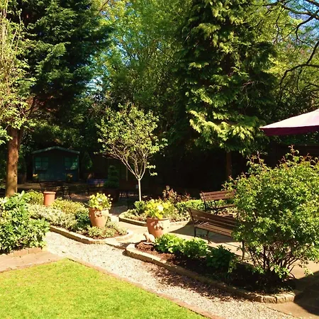 Packfords Hotel 3*