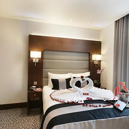 Hotel Park Grand Lancaster Gate 5*