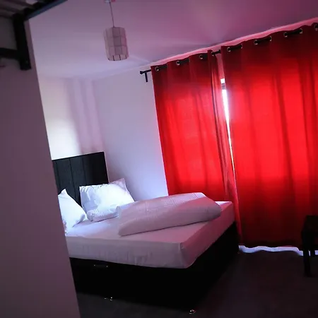 Lejlighedshotel Canary Heights