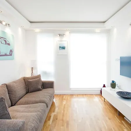 Italianflat - Stamford Bridge