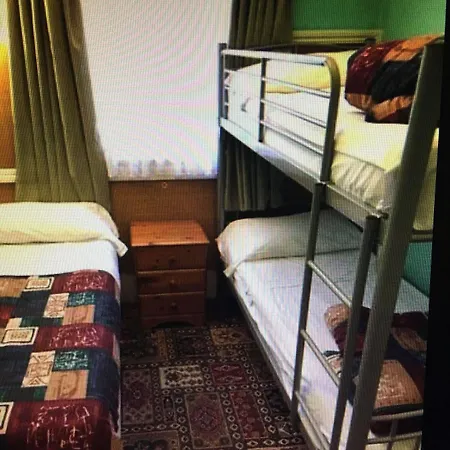 Guest house Surtees