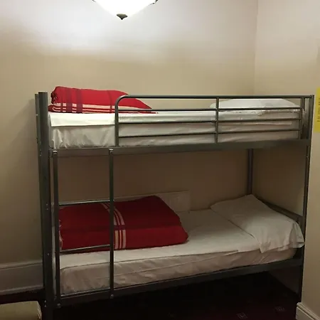 Guest house Surtees