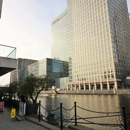 Zen - Canary Wharf 4* Londyn