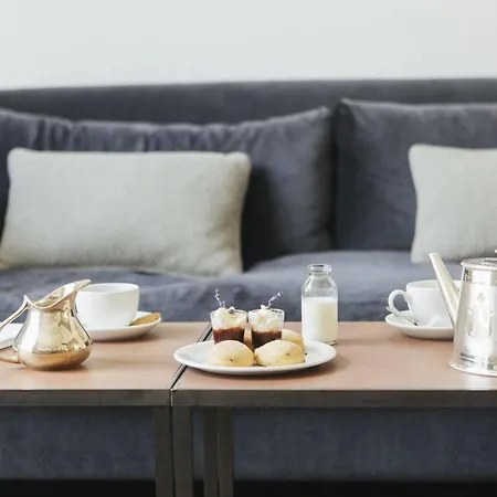 The Laslett 5* London