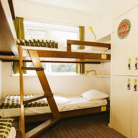 Palmers Hillspring At Willesden Londres