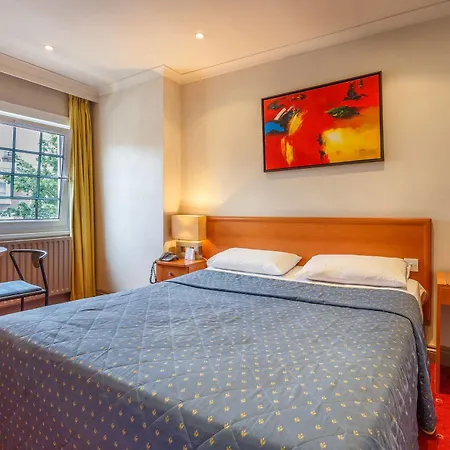La Reserve Hotel 3*