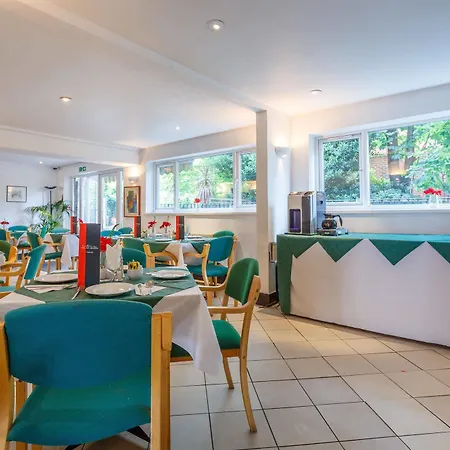 Hotel La Reserve 3*