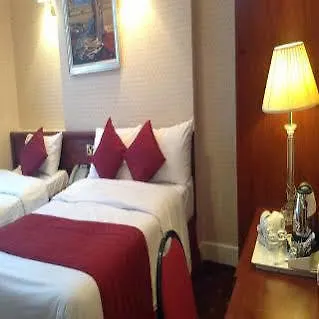 Avon Hotel Londýn