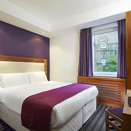 Hotel Ambassadors 3*