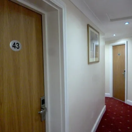Cardiff Hotel Richmond (Greater London)