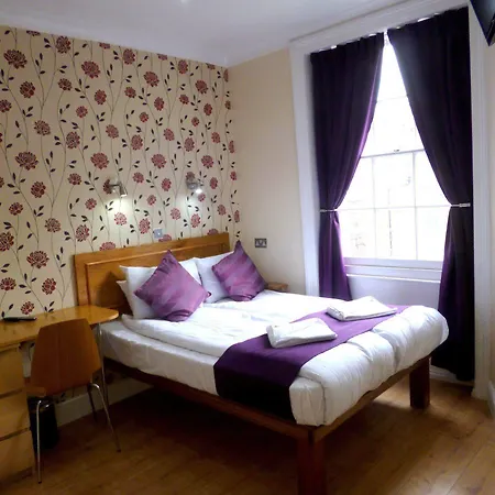 Cardiff Richmond (Greater London)
