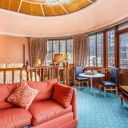Elizabeth 4* Londra