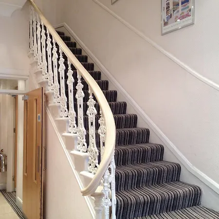 Amsterdam Hotel London
