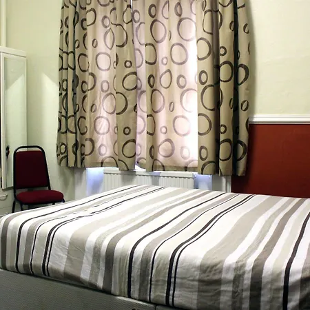 Hotel Stanley House 2*