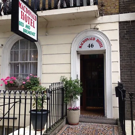 Guest house Macdonald London