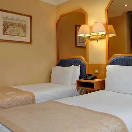 Hotell Western Burns Kensington 3*