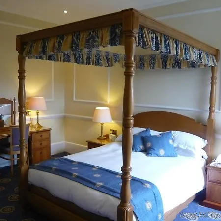West Park Hotel