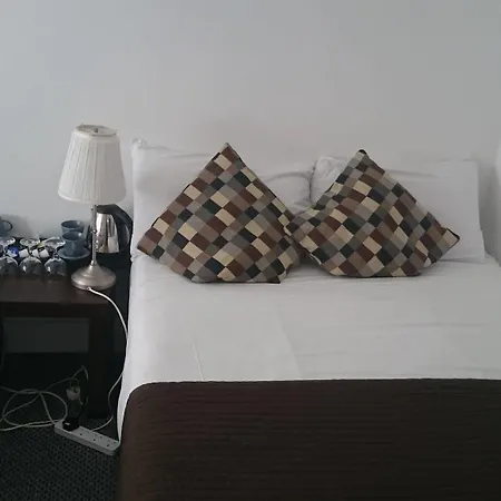 Hotel Chester 2*