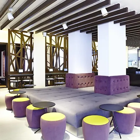 Novotel London 4*