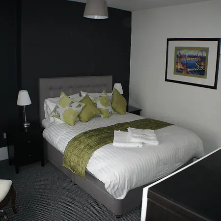 Grand Junction Arms 3* London
