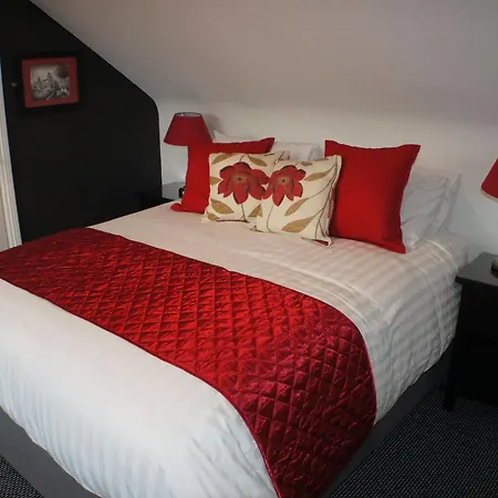 Hotel Grand Junction Arms London