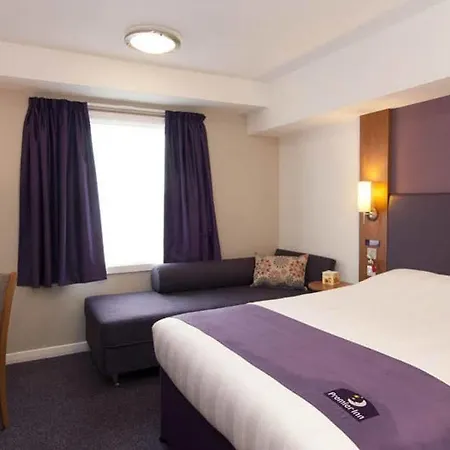 Premier Hotel