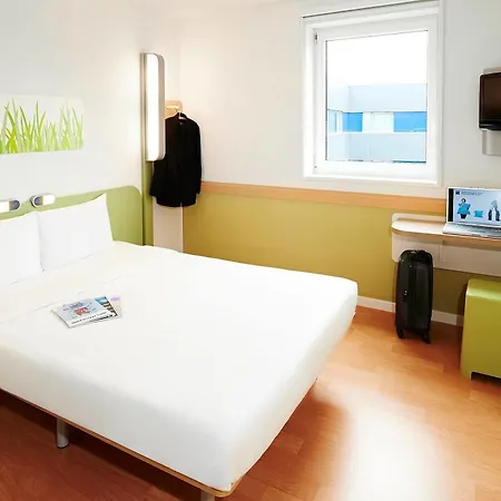 Ibis Budget London 2*