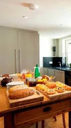 Kennington 4* London