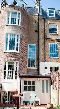 Kennington 4* London
