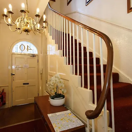 Otel Morgan 3*