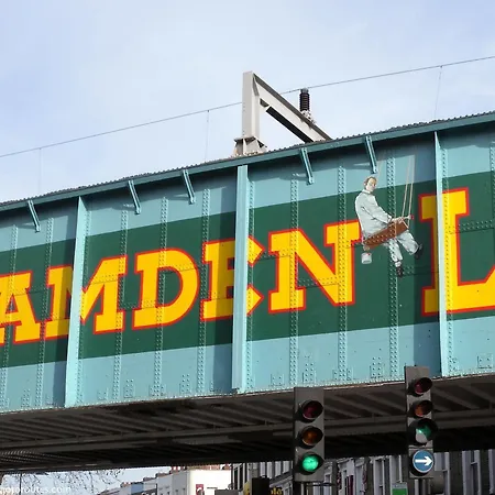 Хостел One Camden