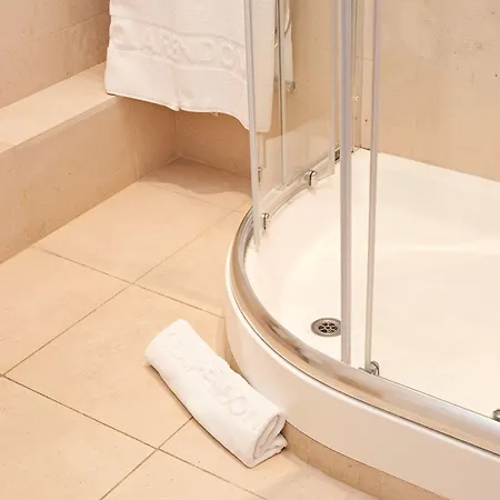 Clarendon 140 Minories Hotel 4*