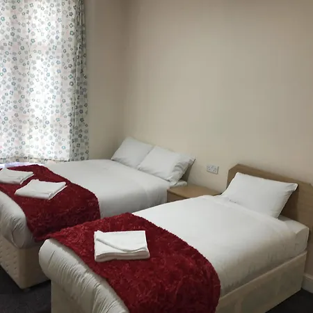 Woodlands Hotel