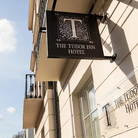 The Tudor 3* Londres