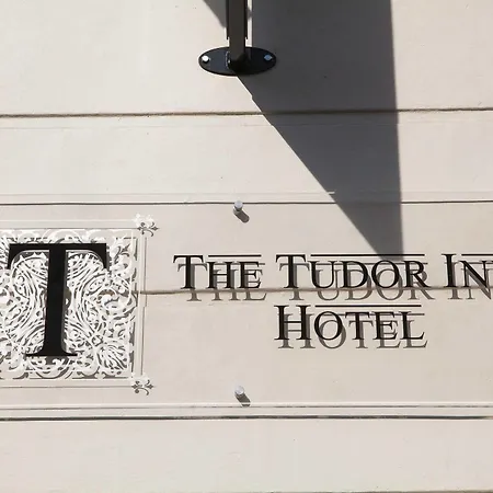 The Tudor Hotel Londres