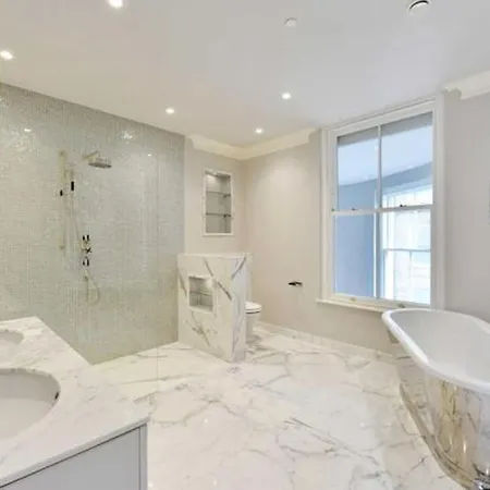 Havona House Villa London