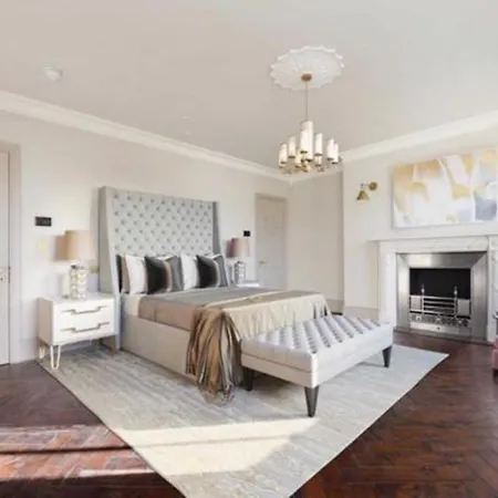 Villa Havona House *