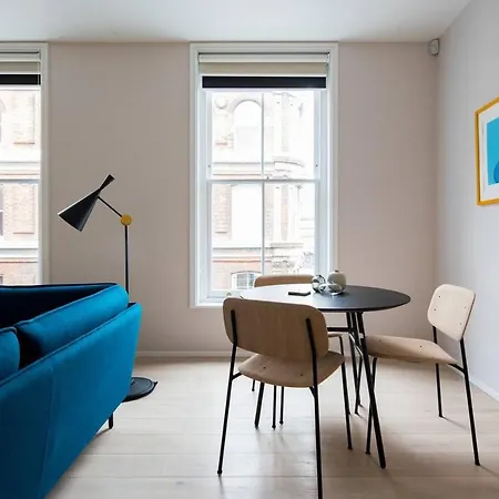 Hausd - Clerkenwell * London