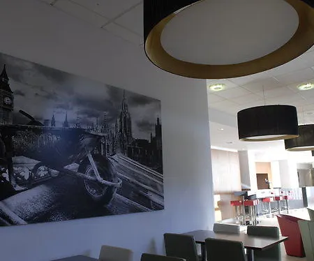 Express City, An Ihg Hotel London
